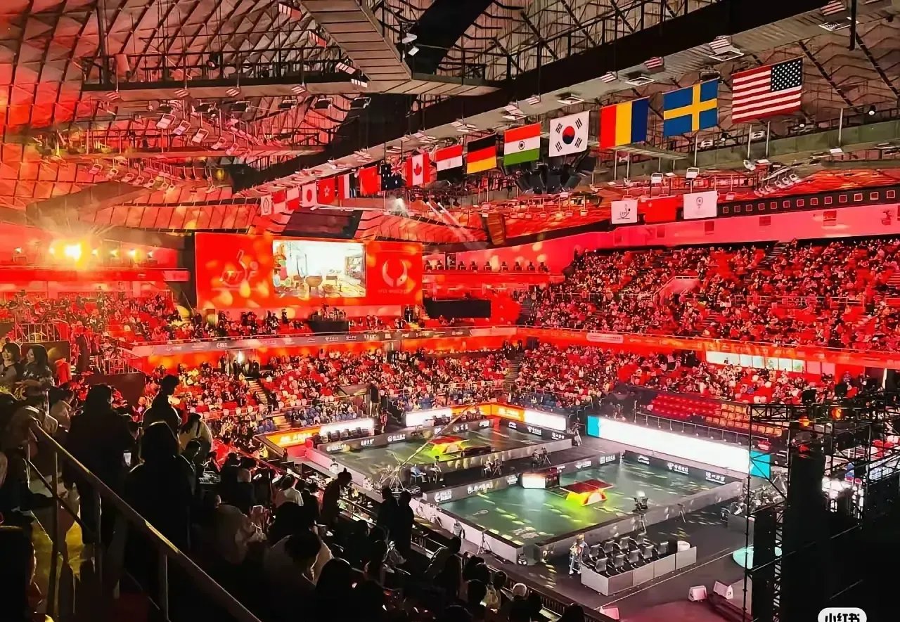 开云下载-比赛局势复杂首场状态出色,中国队观众沸腾!,蒂姆重返赛场气势如虹延续的简单介绍